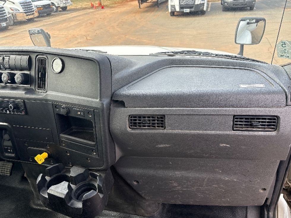 Flatbed Truck-Light and Medium Duty Trucks-International-2021-MV607-Mebane-NC-136,101\n\t\tmiles-$ 73,750 - Image 17