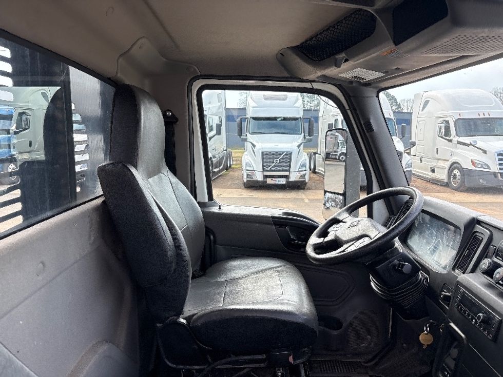 Flatbed Truck-Light and Medium Duty Trucks-International-2021-MV607-Mebane-NC-136,101\n\t\tmiles-$ 73,750 - Image 18