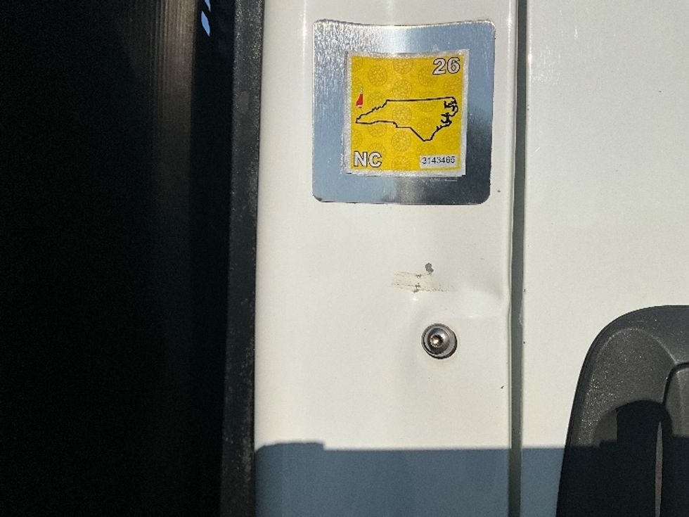 Flatbed Truck-Light and Medium Duty Trucks-International-2021-MV607-Mebane-NC-136,101\n\t\tmiles-$ 73,750 - Image 26