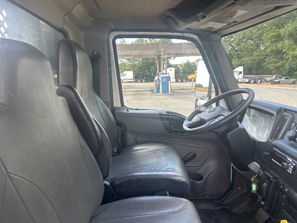 Flatbed Truck-Light and Medium Duty Trucks-International-2021-MV607-Mebane-NC-298,742\n\t\tmiles-$ 32,250 - Image 19
