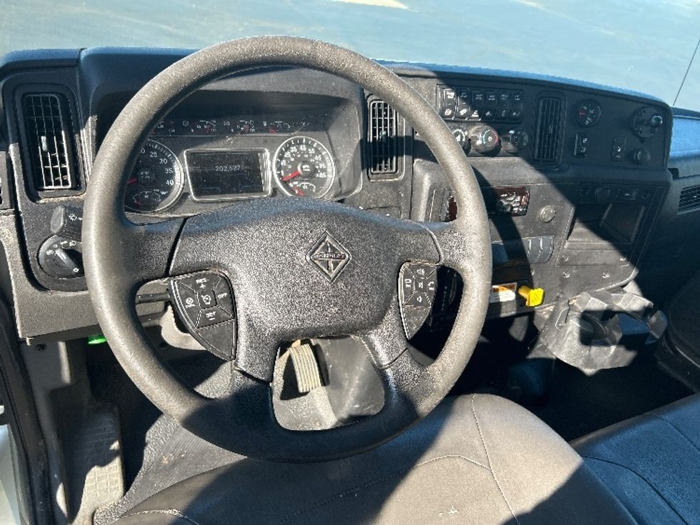 Flatbed Truck-Light and Medium Duty Trucks-International-2021-MV607-Milwaukee-WI-202,794\n\t\tmiles-$ 43,750 - Image 14