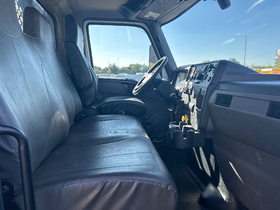Flatbed Truck-Light and Medium Duty Trucks-International-2021-MV607-Milwaukee-WI-202,794\n\t\tmiles-$ 43,750 - Image 18
