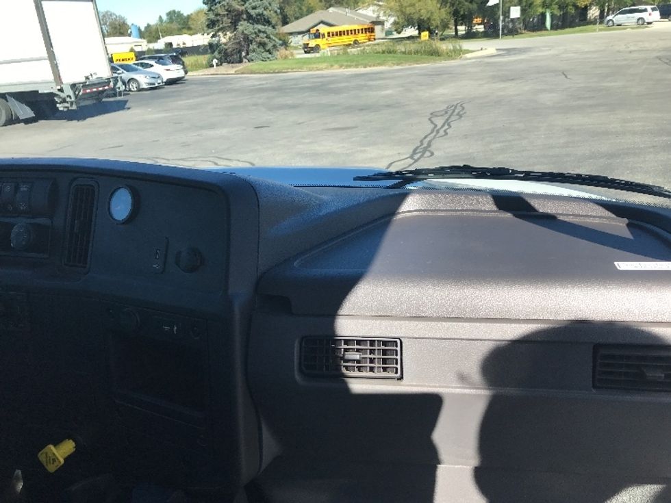 Flatbed Truck-Light and Medium Duty Trucks-International-2021-MV607-Milwaukee-WI-53,500\n\t\tmiles-$ 54,750 - Image 17