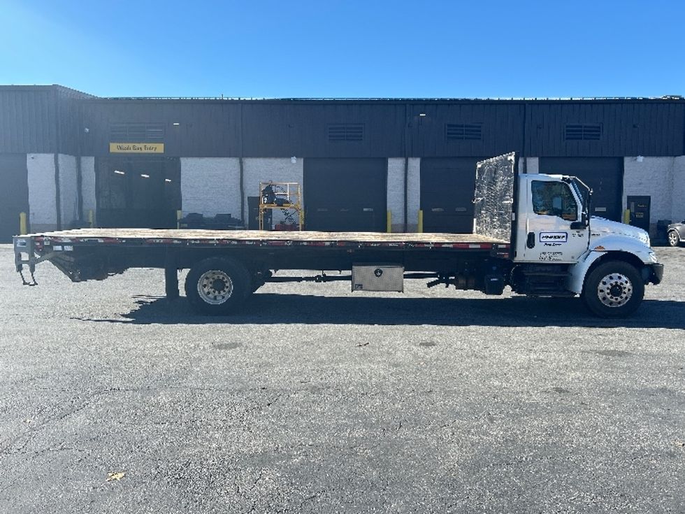 Flatbed Truck-Light and Medium Duty Trucks-International-2021-MV607-Montgomery-NY-147,501\n\t\tmiles-$ 51,000 - Image 12