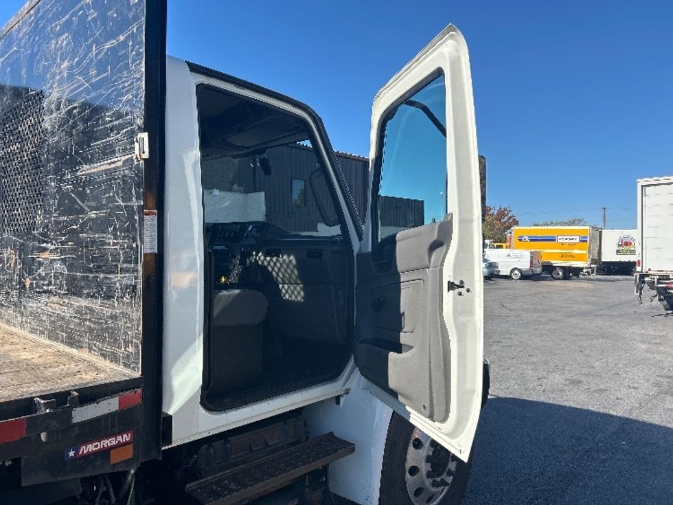 Flatbed Truck-Light and Medium Duty Trucks-International-2021-MV607-Montgomery-NY-147,501\n\t\tmiles-$ 51,000 - Image 17