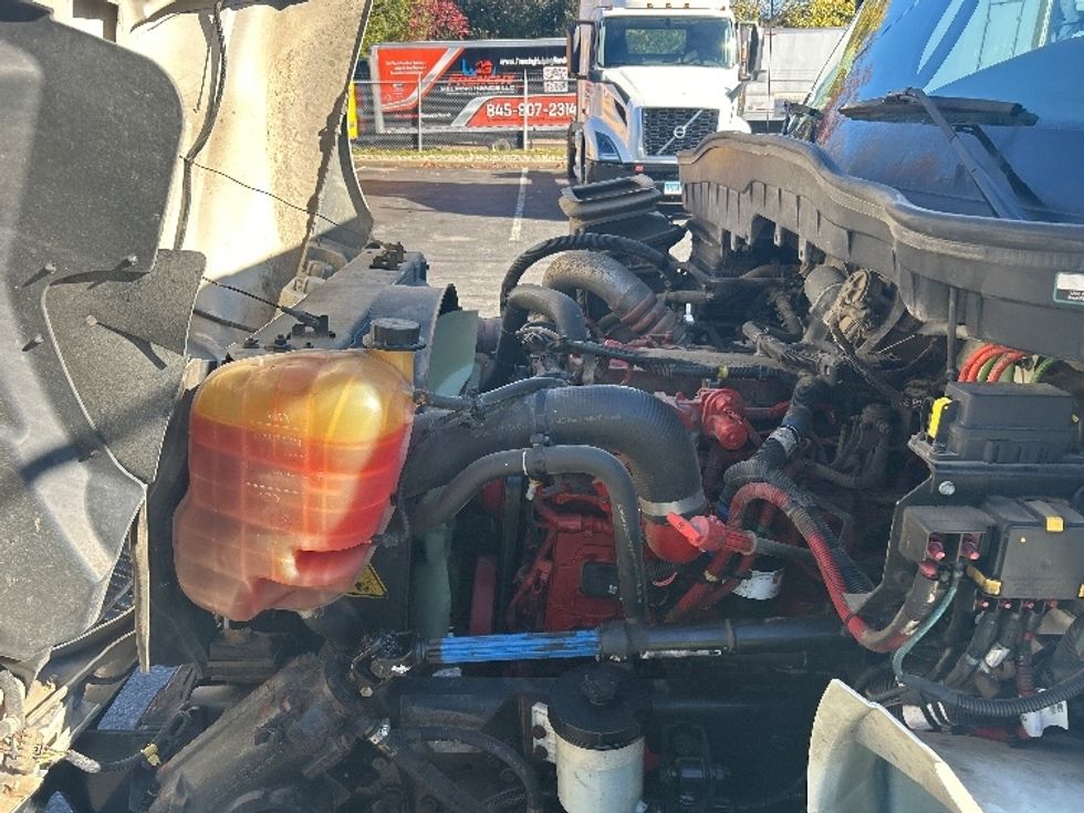 Flatbed Truck-Light and Medium Duty Trucks-International-2021-MV607-Montgomery-NY-147,501\n\t\tmiles-$ 51,000 - Image 21