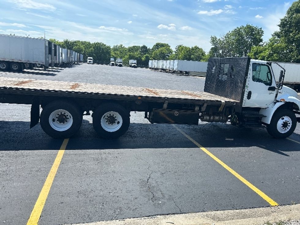 Flatbed Truck-Light and Medium Duty Trucks-International-2021-MV607-Nashville (Mount Juliet)-TN-367,347\n\t\tmiles-$ 30,750 - Image 15