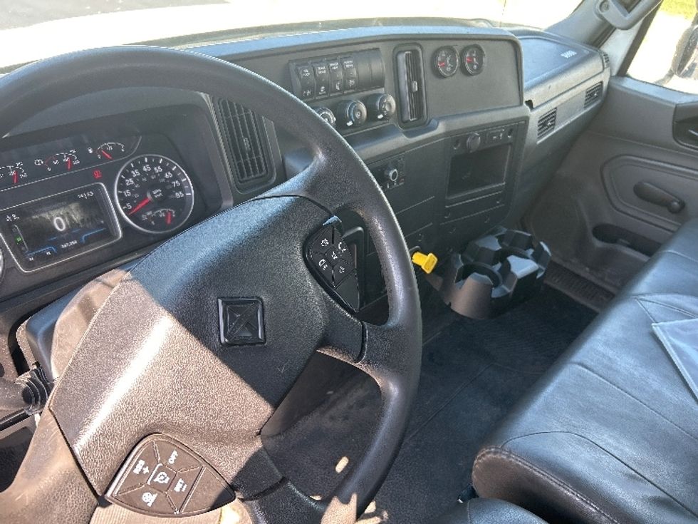 Flatbed Truck-Light and Medium Duty Trucks-International-2021-MV607-Nashville (Mount Juliet)-TN-367,347\n\t\tmiles-$ 30,750 - Image 17