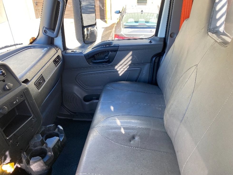 Flatbed Truck-Light and Medium Duty Trucks-International-2021-MV607-Newnan-GA-352,789\n\t\tmiles-$ 24,250 - Image 12