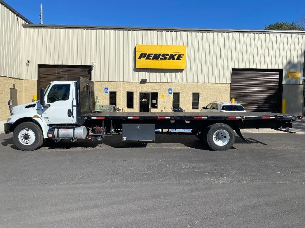 Flatbed Truck-Light and Medium Duty Trucks-International-2021-MV607-Newnan-GA-352,789\n\t\tmiles-$ 24,250 - Image 4