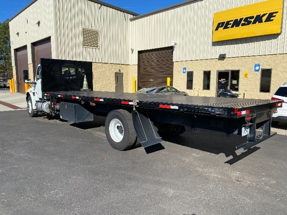 Flatbed Truck-Light and Medium Duty Trucks-International-2021-MV607-Newnan-GA-352,789\n\t\tmiles-$ 24,250 - Image 6