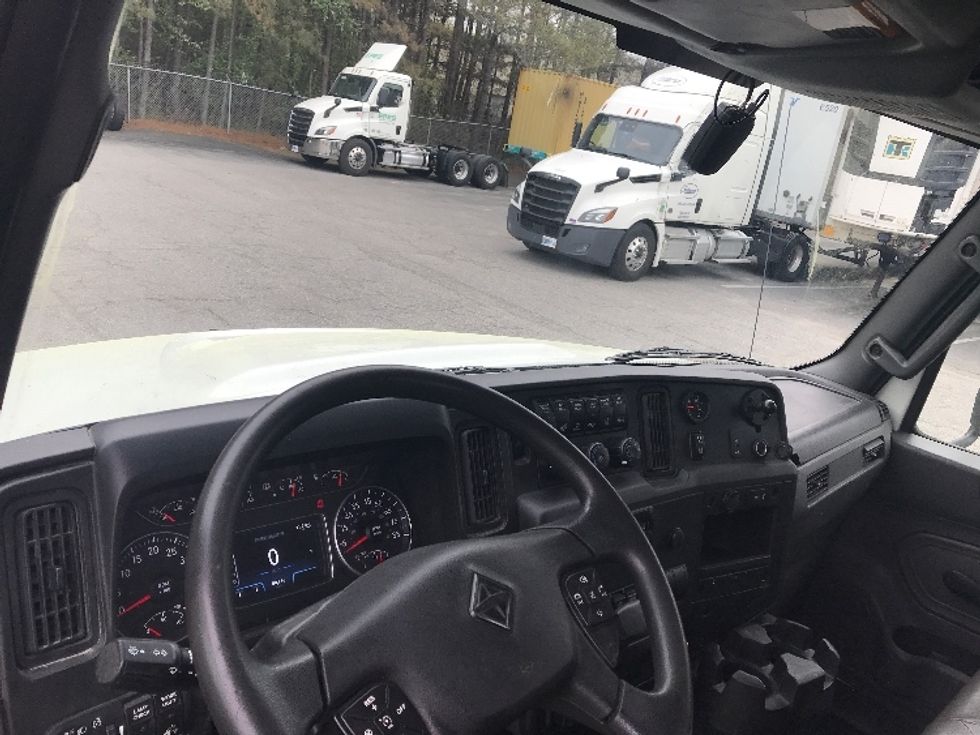 Flatbed Truck-Light and Medium Duty Trucks-International-2021-MV607-Prince George-VA-80,936\n\t\tmiles-$ 68,750 - Image 17