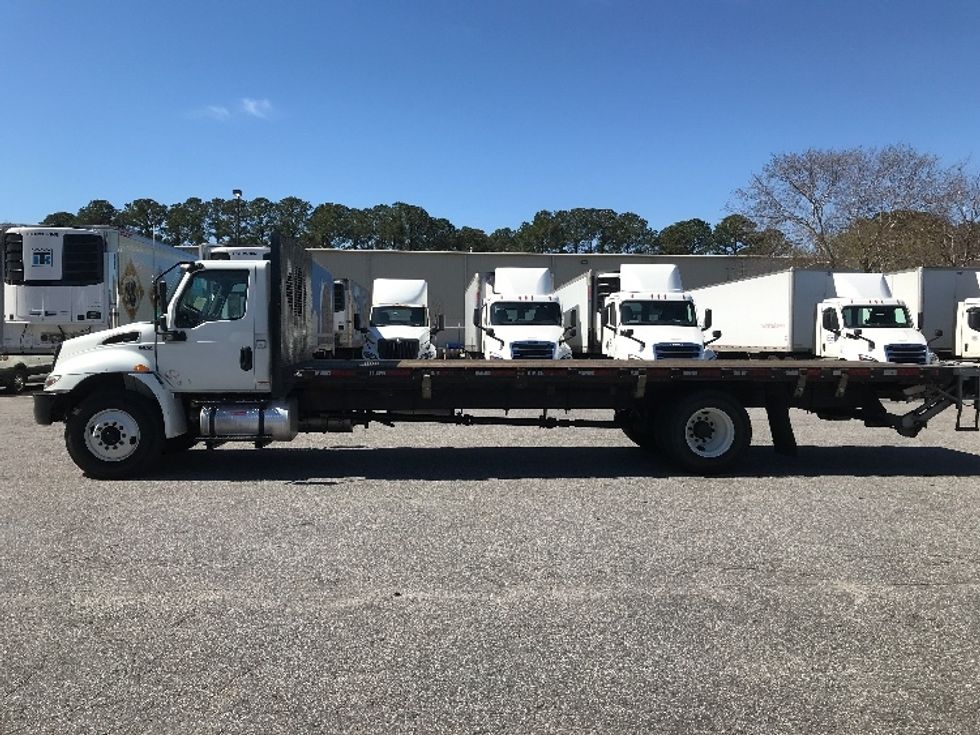Flatbed Truck-Light and Medium Duty Trucks-International-2021-MV607-Prince George-VA-80,936\n\t\tmiles-$ 68,750 - Image 4