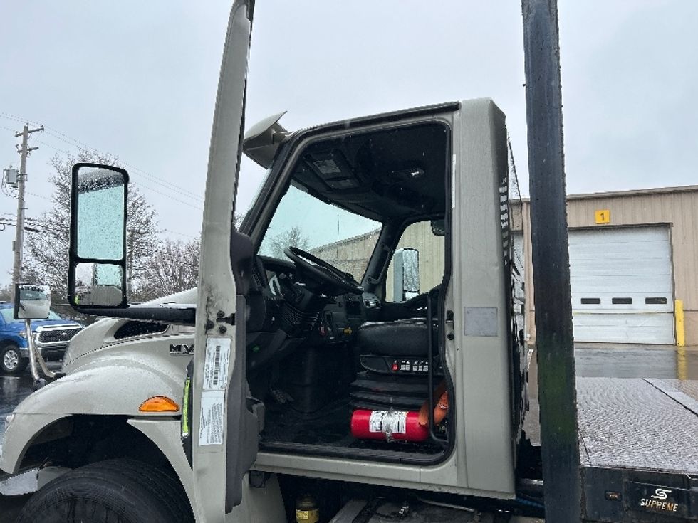 Flatbed Truck-Light and Medium Duty Trucks-International-2021-MV607-Reading-PA-174,817\n\t\tmiles-$ 80,250 - Image 16