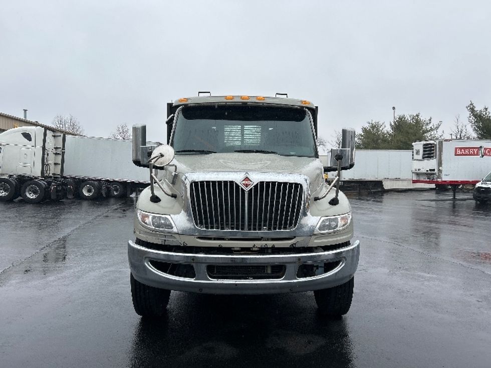 Flatbed Truck-Light and Medium Duty Trucks-International-2021-MV607-Reading-PA-174,817\n\t\tmiles-$ 80,250 - Image 2