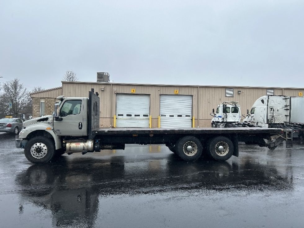Flatbed Truck-Light and Medium Duty Trucks-International-2021-MV607-Reading-PA-174,817\n\t\tmiles-$ 80,250 - Image 4
