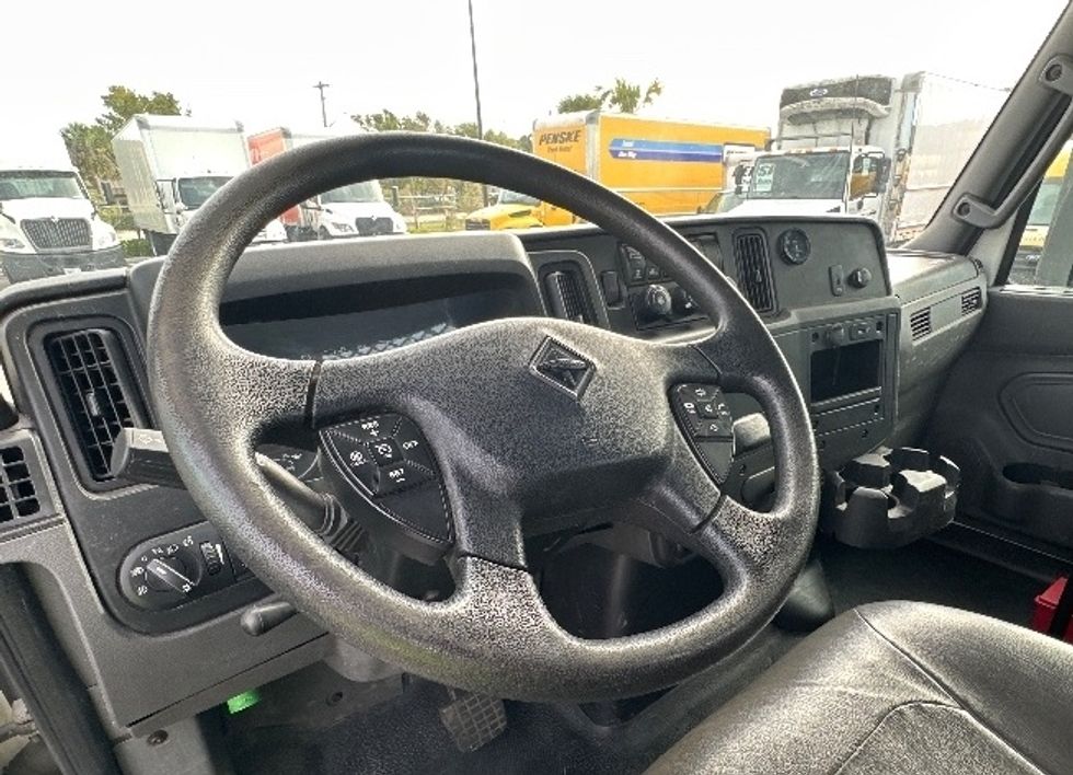 Flatbed Truck-Light and Medium Duty Trucks-International-2021-MV607-Tampa-FL-89,710\n\t\tmiles-$ 66,000 - Image 17