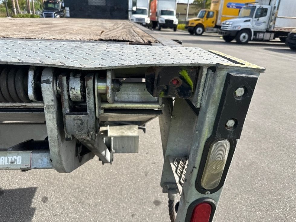Flatbed Truck-Light and Medium Duty Trucks-International-2021-MV607-Tampa-FL-89,710\n\t\tmiles-$ 66,000 - Image 27