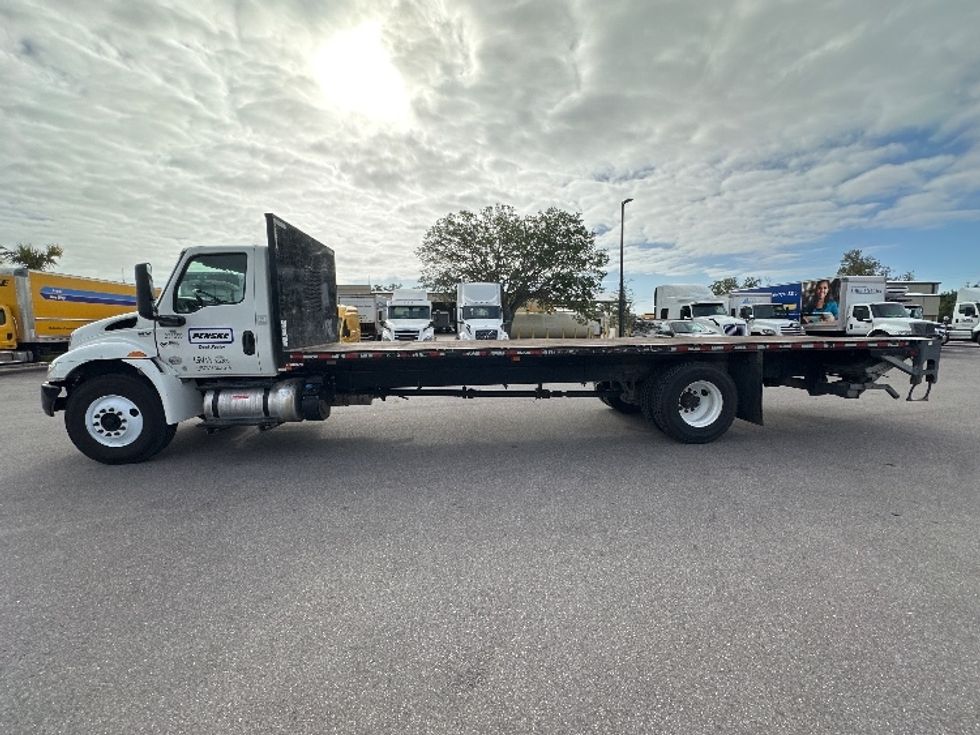 Flatbed Truck-Light and Medium Duty Trucks-International-2021-MV607-Tampa-FL-89,710\n\t\tmiles-$ 66,000 - Image 4