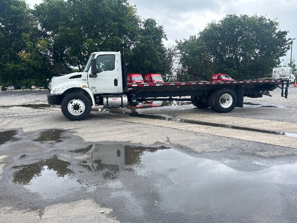 Flatbed Truck-Light and Medium Duty Trucks-International-2021-MV607-Tulsa-OK-135,940\n\t\tmiles-$ 55,500 - Image 4