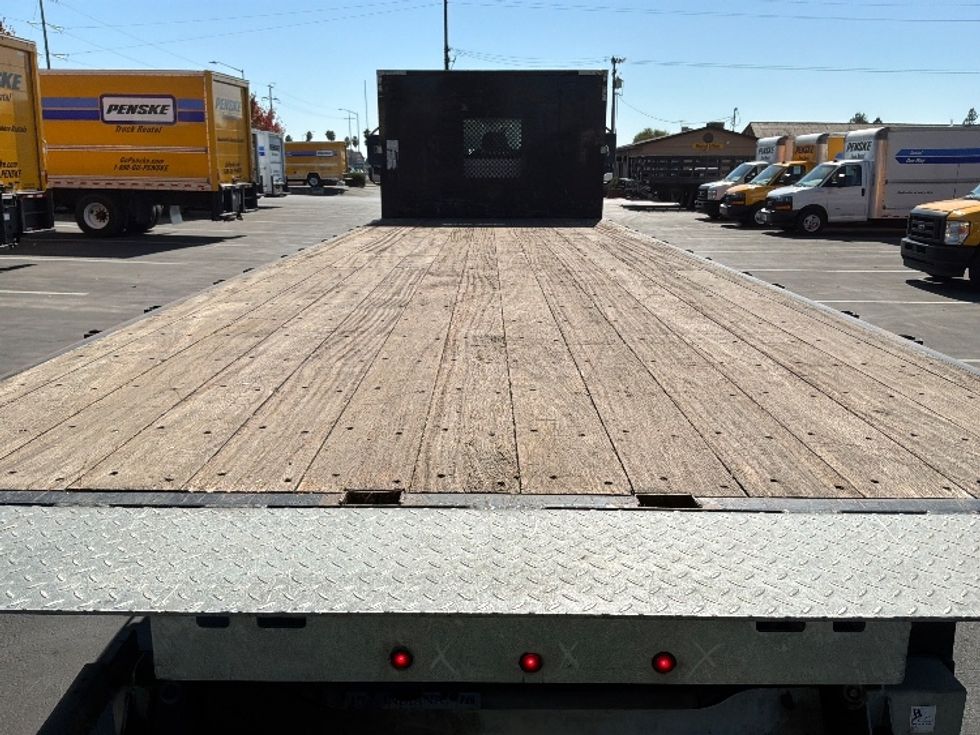 Flatbed Truck-Light and Medium Duty Trucks-International-2021-MV607-West Sacramento-CA-155,162\n\t\tmiles-$ 61,000 - Image 10