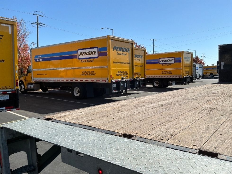 Flatbed Truck-Light and Medium Duty Trucks-International-2021-MV607-West Sacramento-CA-155,162\n\t\tmiles-$ 61,000 - Image 11