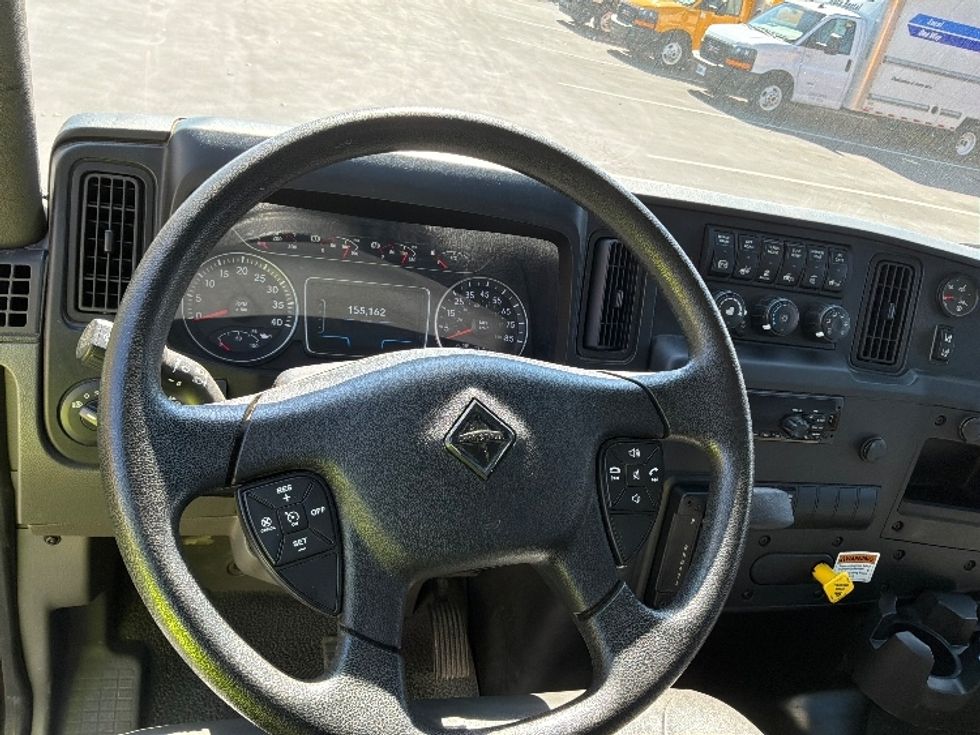 Flatbed Truck-Light and Medium Duty Trucks-International-2021-MV607-West Sacramento-CA-155,162\n\t\tmiles-$ 61,000 - Image 18