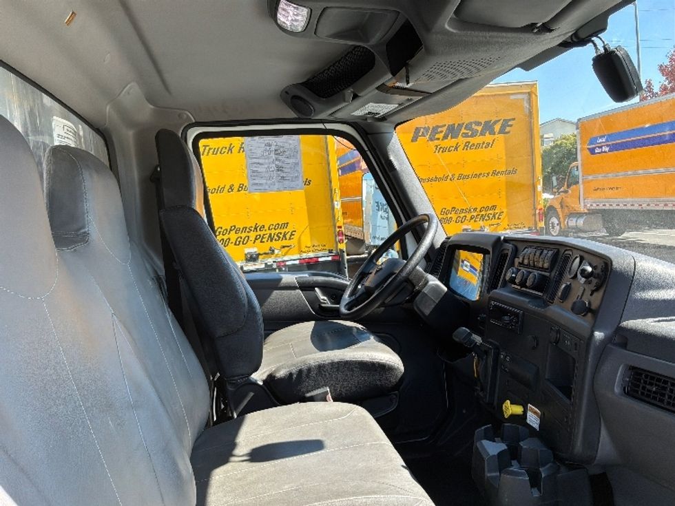 Flatbed Truck-Light and Medium Duty Trucks-International-2021-MV607-West Sacramento-CA-155,162\n\t\tmiles-$ 61,000 - Image 22