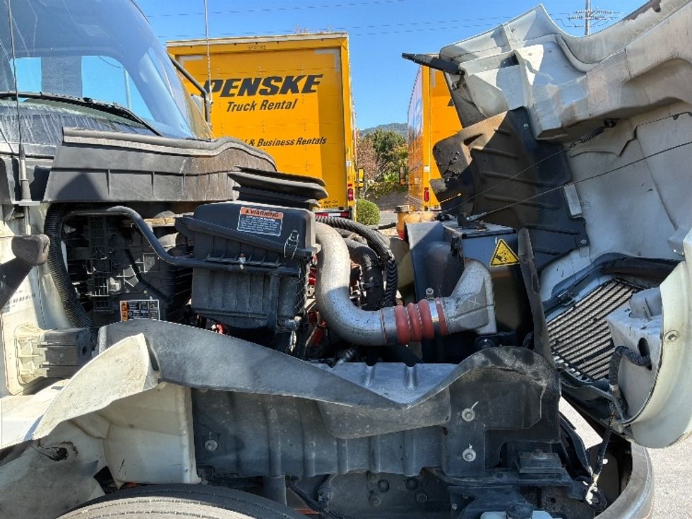 Flatbed Truck-Light and Medium Duty Trucks-International-2021-MV607-West Sacramento-CA-155,162\n\t\tmiles-$ 61,000 - Image 23