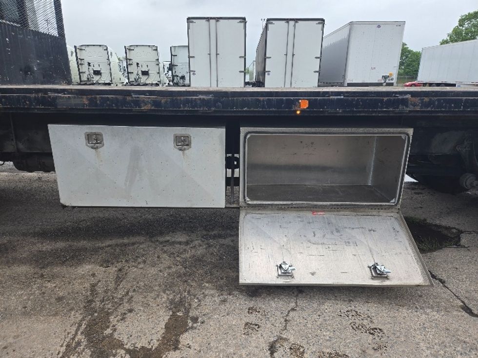 Flatbed Truck-Light and Medium Duty Trucks-International-2021-MV607-White Deer-PA-158,156\n\t\tmiles-$ 57,500 - Image 21