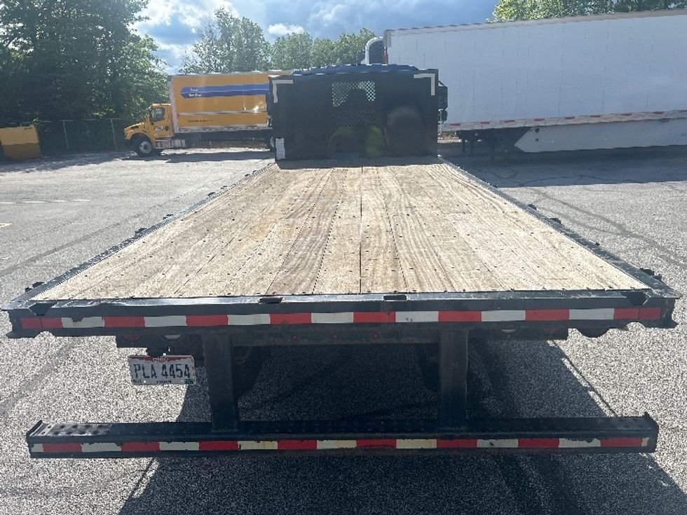 Flatbed Truck-Light and Medium Duty Trucks-International-2021-MV607LP-Middlefield-OH-12,634\n\t\tmiles-$ 61,500 - Image 10