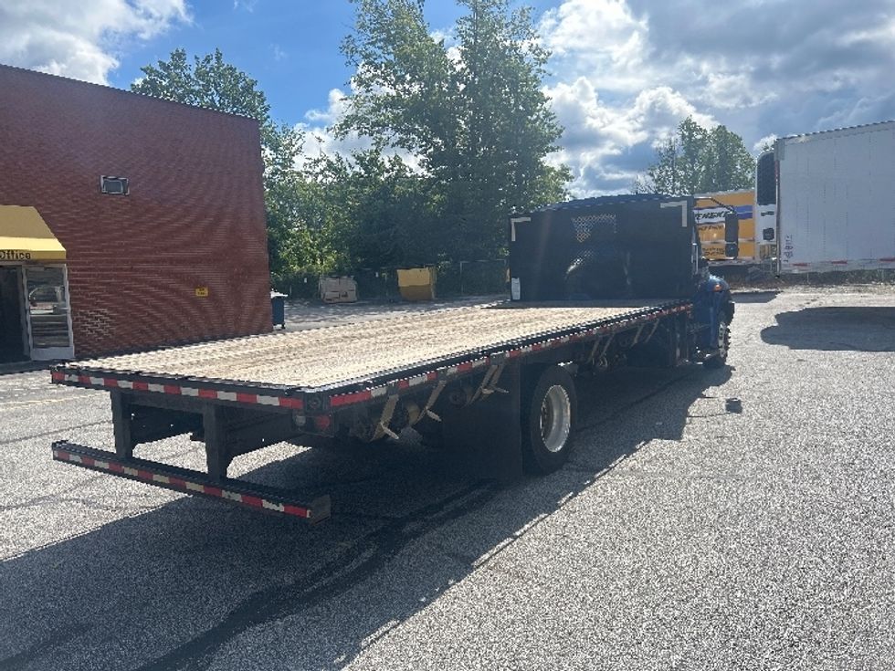 Flatbed Truck-Light and Medium Duty Trucks-International-2021-MV607LP-Middlefield-OH-12,634\n\t\tmiles-$ 61,500 - Image 13