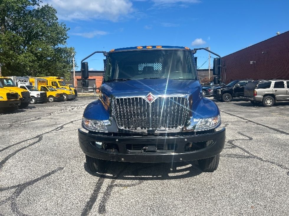 Flatbed Truck-Light and Medium Duty Trucks-International-2021-MV607LP-Middlefield-OH-12,634\n\t\tmiles-$ 61,500 - Image 2