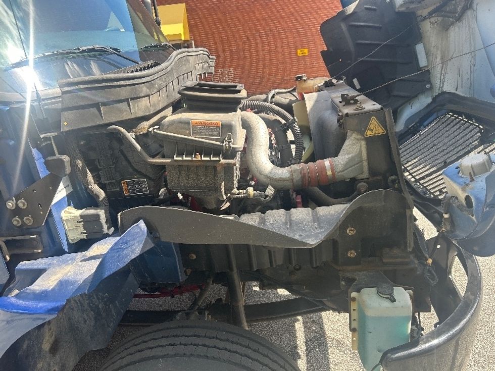 Flatbed Truck-Light and Medium Duty Trucks-International-2021-MV607LP-Middlefield-OH-12,634\n\t\tmiles-$ 61,500 - Image 23