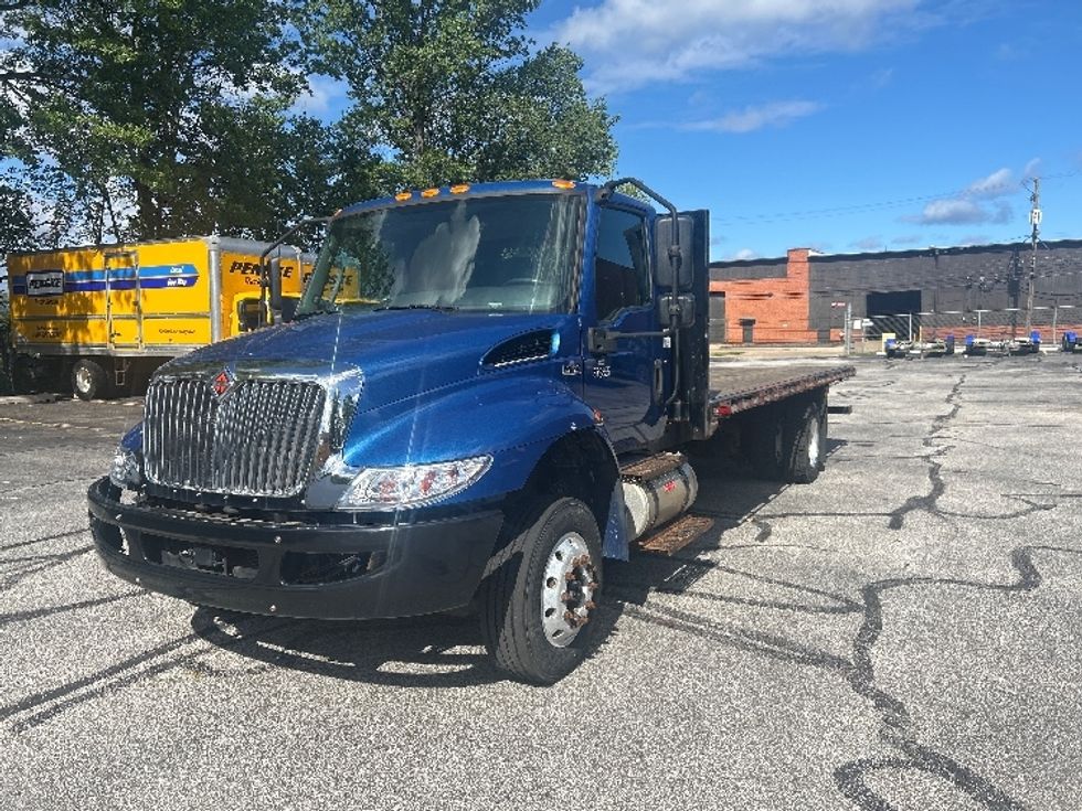 Flatbed Truck-Light and Medium Duty Trucks-International-2021-MV607LP-Middlefield-OH-12,634\n\t\tmiles-$ 61,500 - Image 3