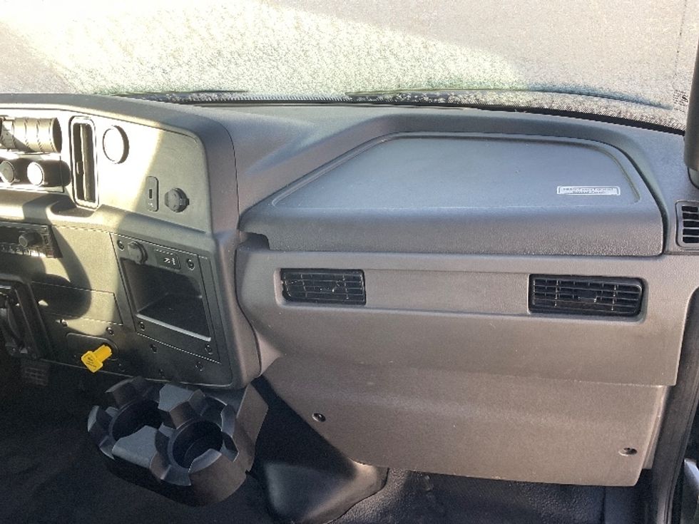 Flatbed Truck-Light and Medium Duty Trucks-International-2022-MV607-Akron-OH-182,695\n\t\tmiles-$ 51,250 - Image 10