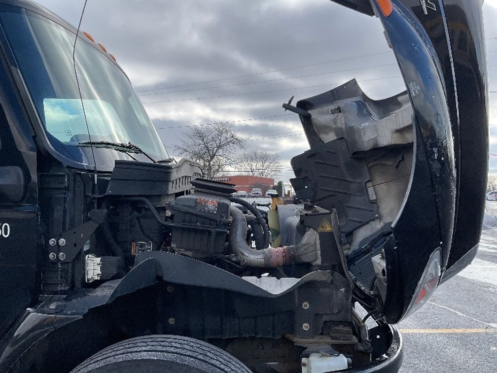 Flatbed Truck-Light and Medium Duty Trucks-International-2022-MV607-Akron-OH-182,695\n\t\tmiles-$ 51,250 - Image 12