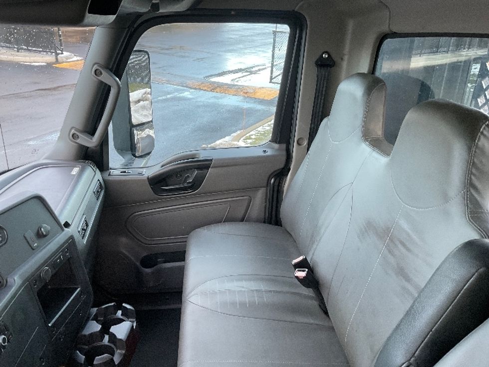 Flatbed Truck-Light and Medium Duty Trucks-International-2022-MV607-Akron-OH-323,056\n\t\tmiles-$ 27,000 - Image 19