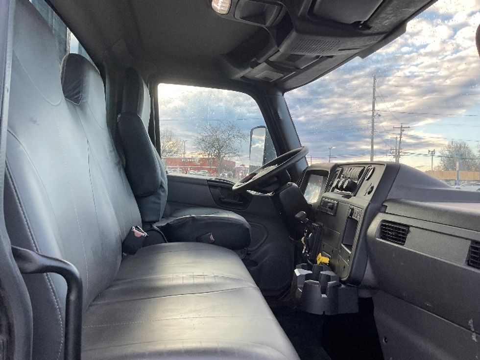 Flatbed Truck-Light and Medium Duty Trucks-International-2022-MV607-Akron-OH-323,056\n\t\tmiles-$ 27,000 - Image 22