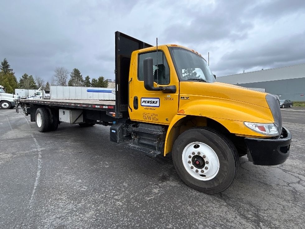Flatbed Truck-Light and Medium Duty Trucks-International-2022-MV607-Clackamas-OR-88,195\n\t\tmiles-$ 63,750 - Image 1