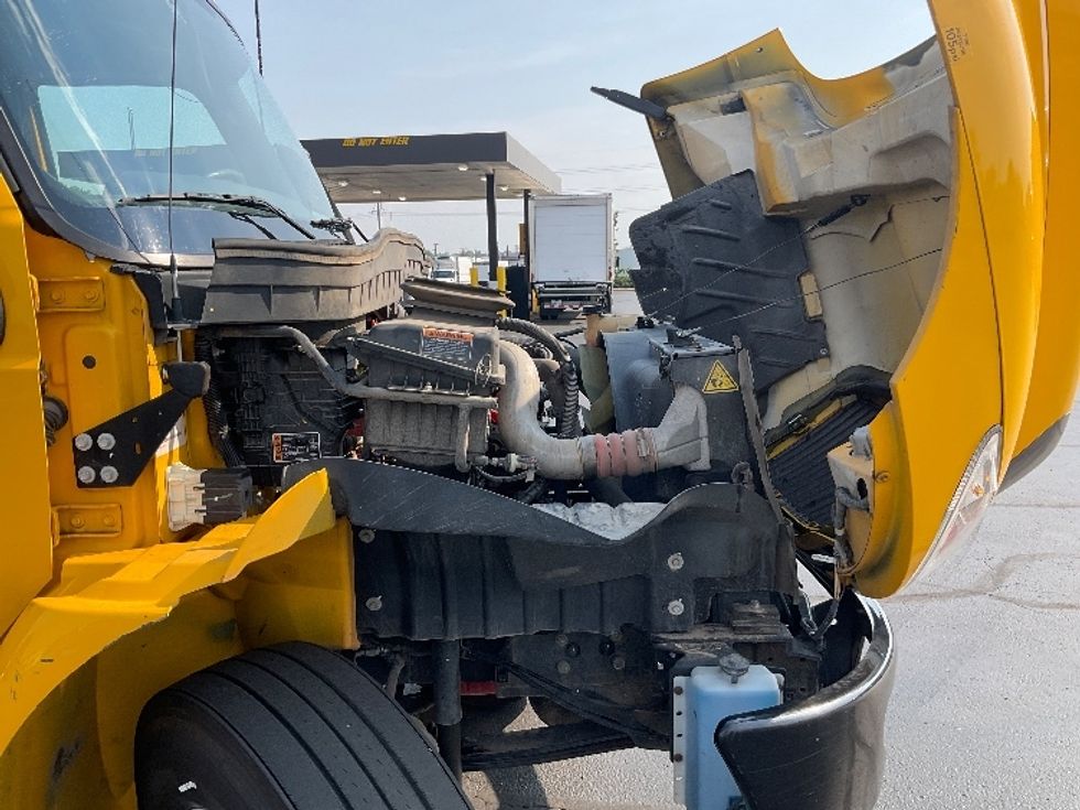 Flatbed Truck-Light and Medium Duty Trucks-International-2022-MV607-Greeley-CO-60,792\n\t\tmiles-$ 74,750 - Image 23