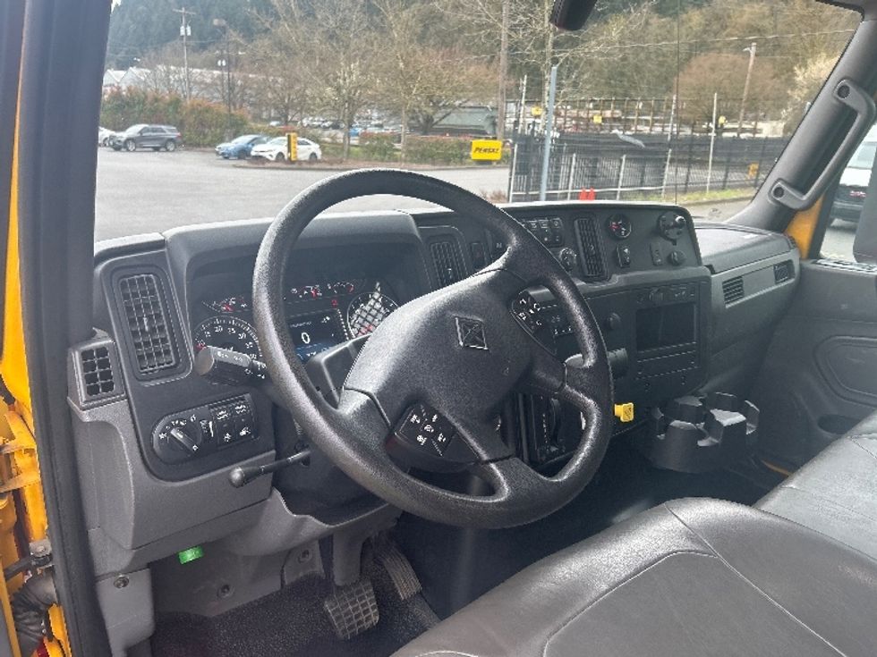 Flatbed Truck-Light and Medium Duty Trucks-International-2022-MV607-Portland-OR-56,359\n\t\tmiles-$ 70,750 - Image 14