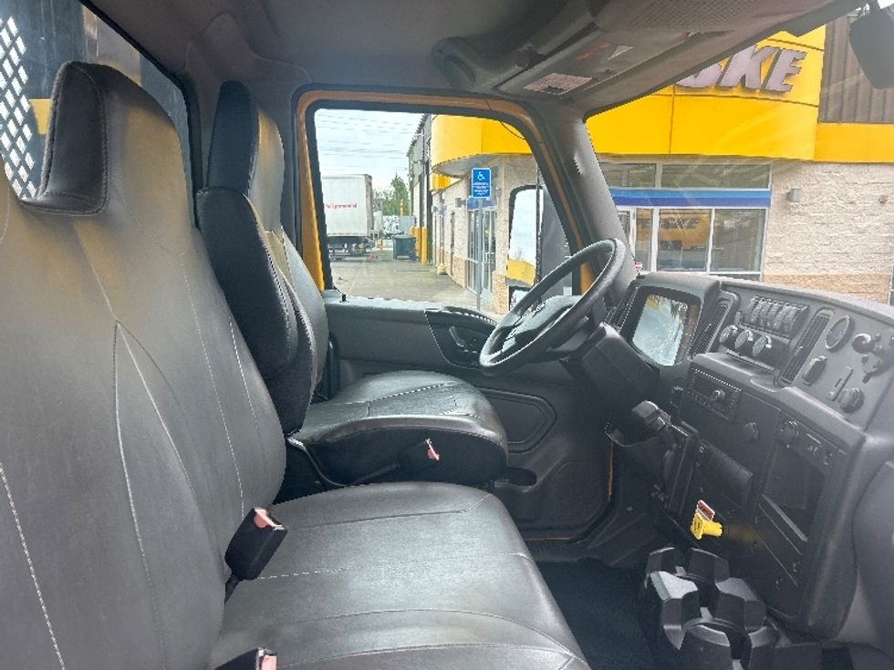 Flatbed Truck-Light and Medium Duty Trucks-International-2022-MV607-Portland-OR-56,359\n\t\tmiles-$ 70,750 - Image 19