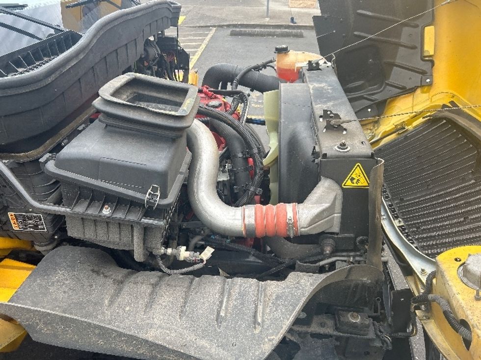 Flatbed Truck-Light and Medium Duty Trucks-International-2022-MV607-Portland-OR-56,359\n\t\tmiles-$ 70,750 - Image 20