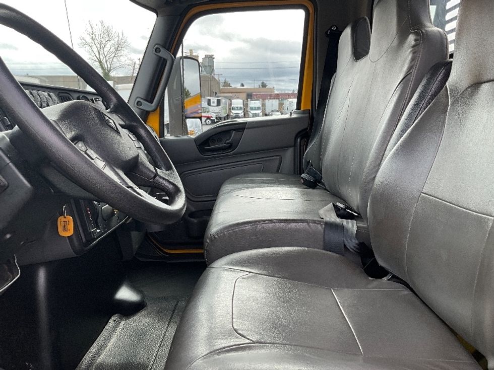 Flatbed Truck-Light and Medium Duty Trucks-International-2022-MV607-Portland-OR-63,742\n\t\tmiles-$ 66,250 - Image 19