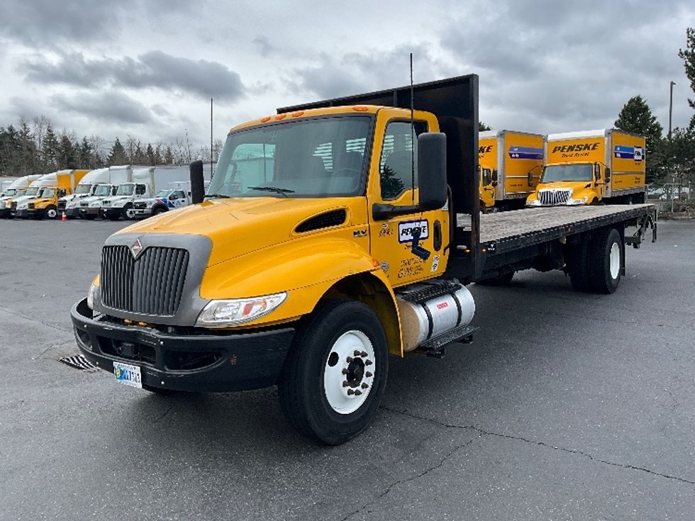 Flatbed Truck-Light and Medium Duty Trucks-International-2022-MV607-Portland-OR-63,742\n\t\tmiles-$ 66,250 - Image 3