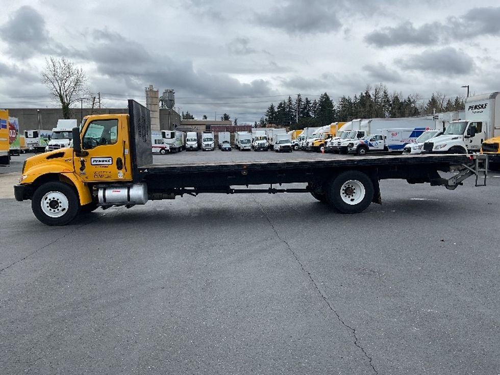 Flatbed Truck-Light and Medium Duty Trucks-International-2022-MV607-Portland-OR-63,742\n\t\tmiles-$ 66,250 - Image 4