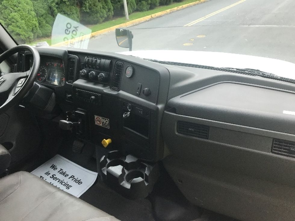 Flatbed Truck-Light and Medium Duty Trucks-International-2022-MV607-Reading-PA-86,523\n\t\tmiles-$ 65,000 - Image 17