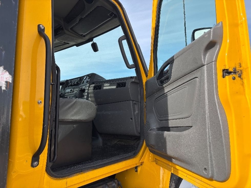 Flatbed Truck-Light and Medium Duty Trucks-International-2022-MV607-Salt Lake City-UT-41,319\n\t\tmiles-$ 70,000 - Image 19