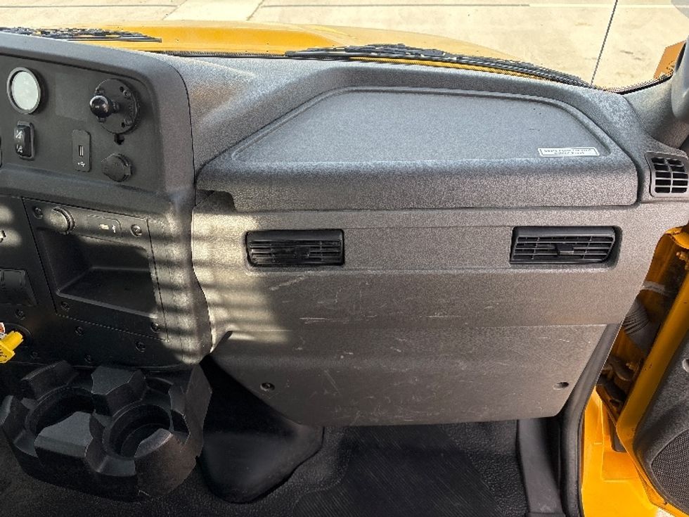 Flatbed Truck-Light and Medium Duty Trucks-International-2022-MV607-Salt Lake City-UT-41,319\n\t\tmiles-$ 70,000 - Image 20